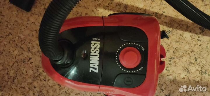 Пылесос zanussi