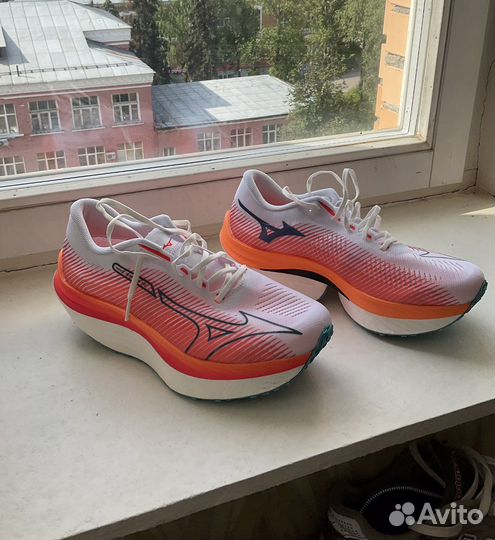 Mizuno wave rebellion PRO