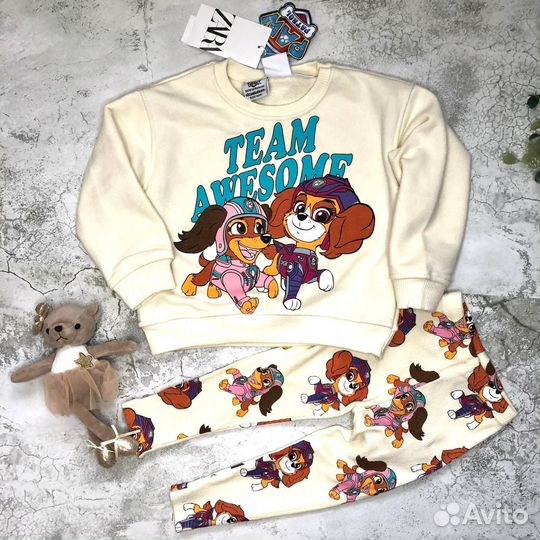 Костюм детский Zara новый