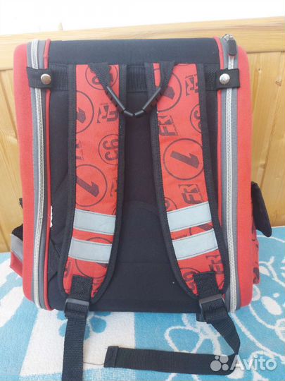 Школьный рюкзак
