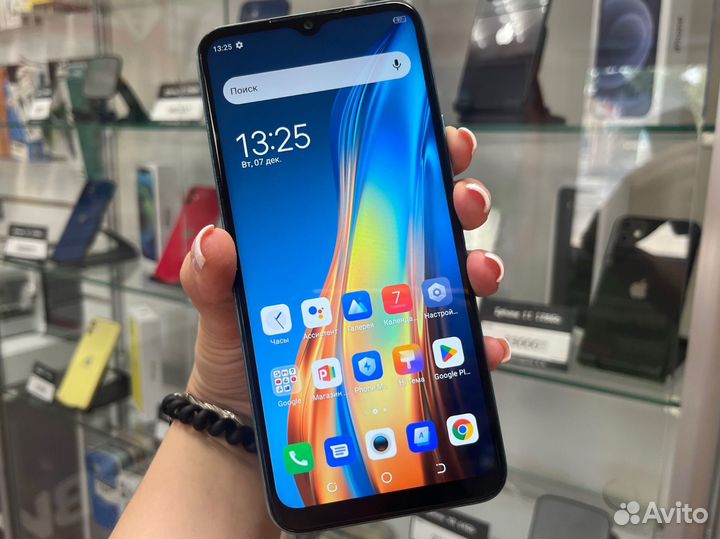 TECNO Spark 8P, 4/64 ГБ