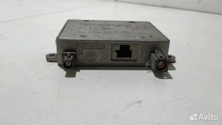 Усилитель антены Mercedes Benz W211 E-Klasse 2002