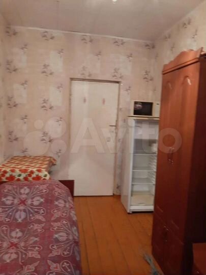 Комната 9 м² в 5-к., 2/3 эт.