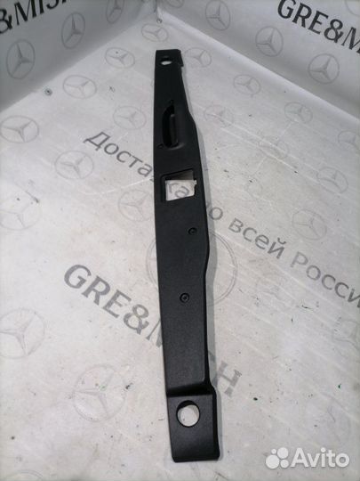 Накладка крышки багажника Mercedes-Benz S 320 Cdi