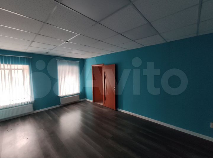 Здание свободного назначения в центре, 648.4 м²