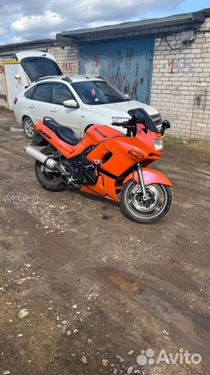 Кавасаки zx600e