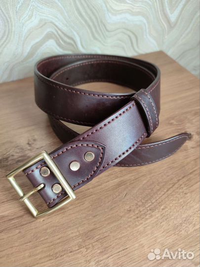 Мужской кожаный ремень ручной работы