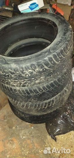 Kumho I'Zen RV Asymmetric 215/60 R17 100VR