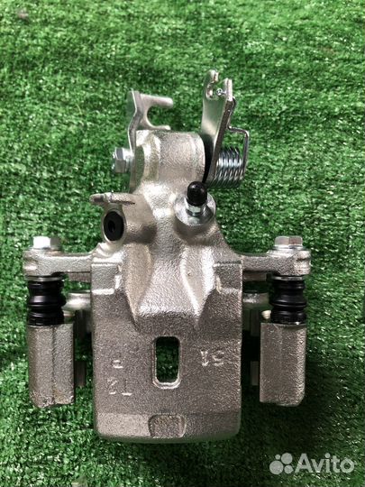 Задний суппорт maxima a33 a32 cifiro a33 a32