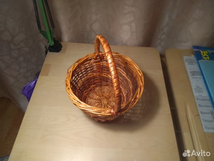 Корзина плетеная