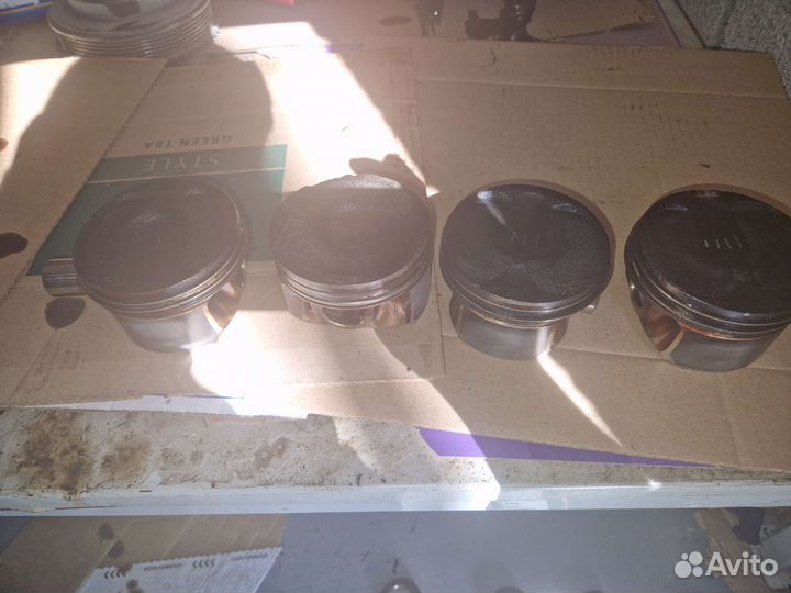 Поршень Ford Mondeo 4 2.0 turbo Ecoboost turbo