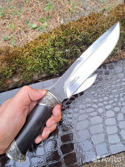 Нож 