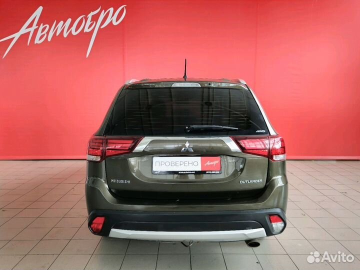 Mitsubishi Outlander 2.0 CVT, 2015, 86 100 км