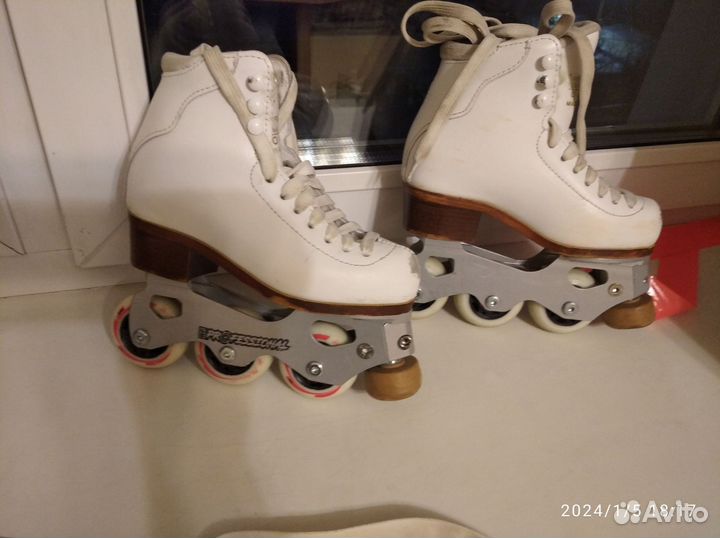 Роликовые коньки на фигурных рамах