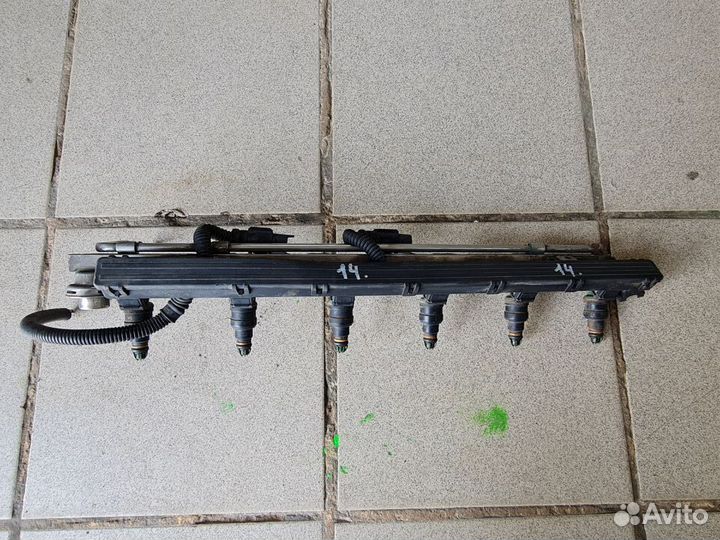 Рампа топливная BMW e39