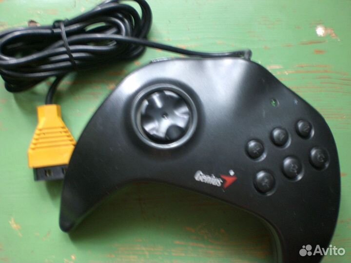 Геймпад Genius MaxFire Digital G-08