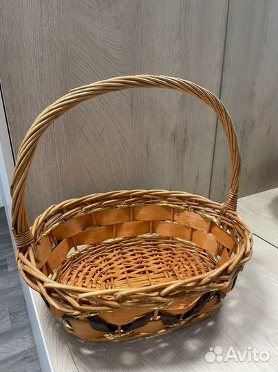Корзина плетеная большая