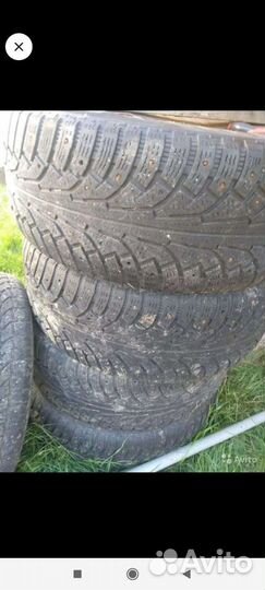 Nokian Tyres Hakkapeliitta 5 285/60 R18 92H