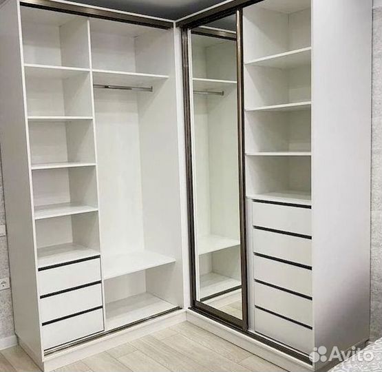 Шкафчик для ванной