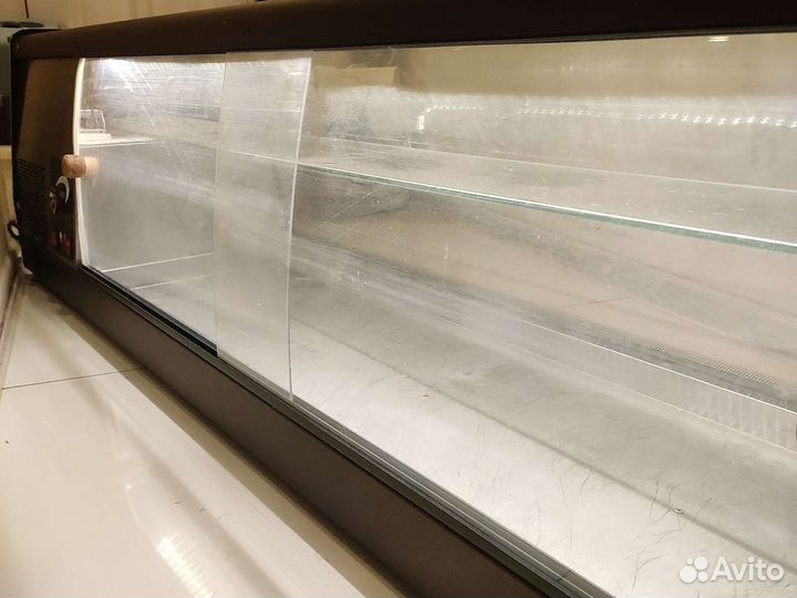 Холодильная витрина carboma бу