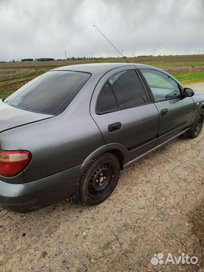 Nissan Almera 1.5 МТ, 2005, 268 000 км