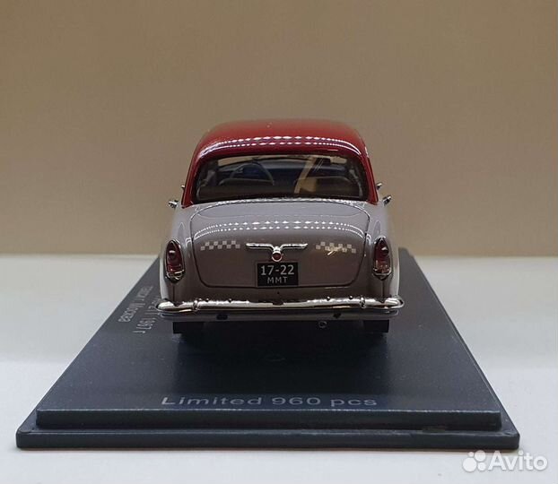 Модель Волга Газ 21 Т такси красная шапочка