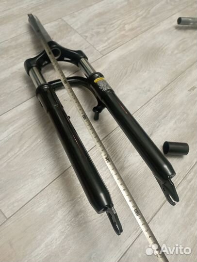 Вилка велосипедная 26 с амортизатором