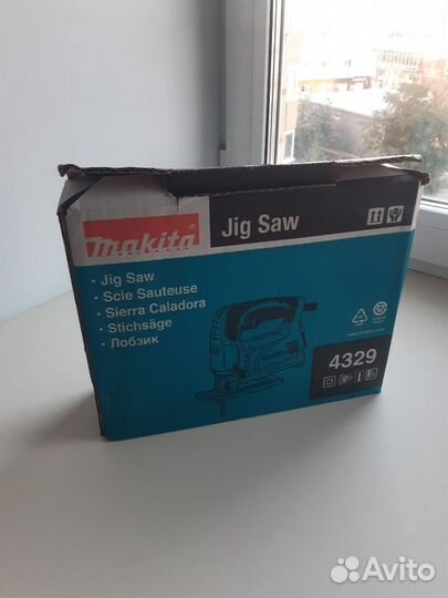 Электролобзик Makita 4329