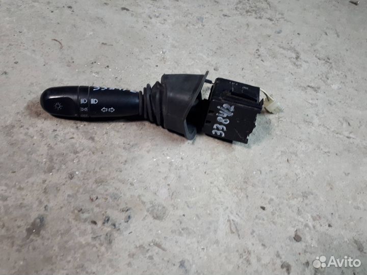 Переключатель поворотов Chevrolet Lacetti 2008