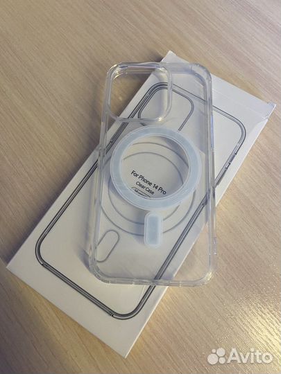 Чехол для iPhone 14 Pro