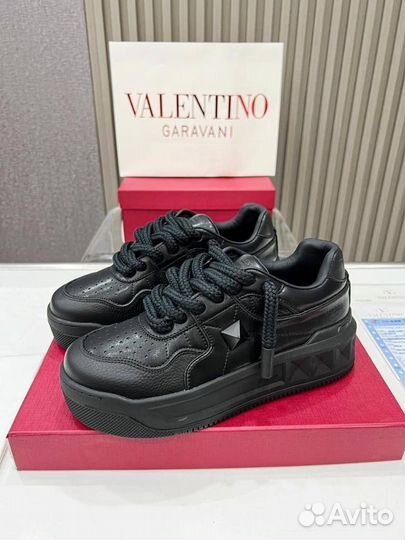 Кроссовки мужские Valentino