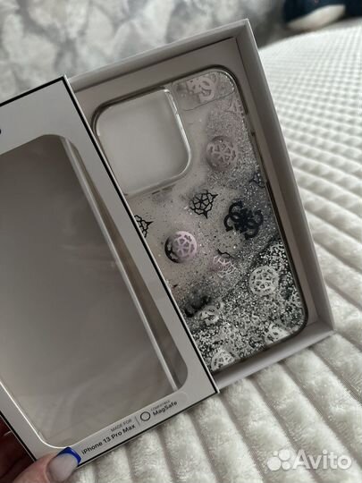 Чехол на iPhone 13 pro max guess