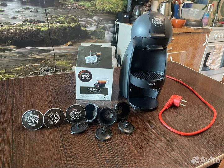 Кофеварка капсульная dolce gusto