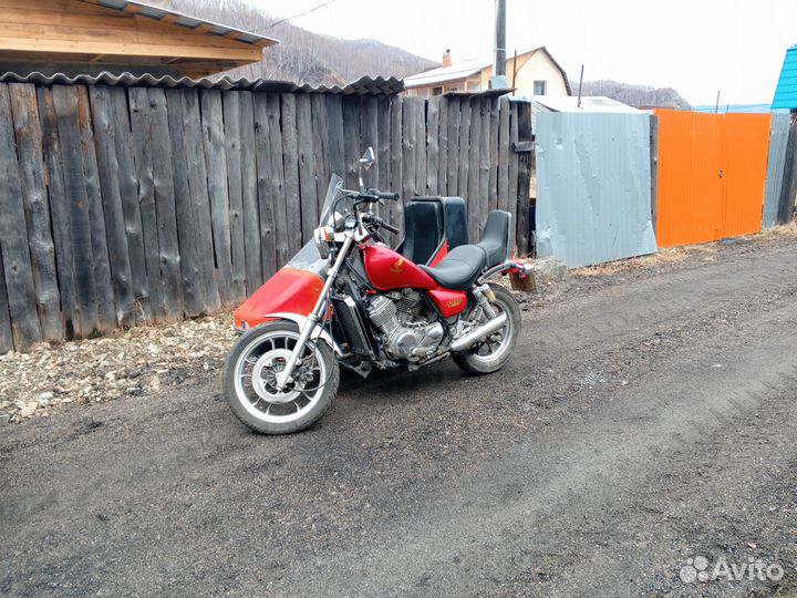 Honda NV400 custom с коляской velorex 700