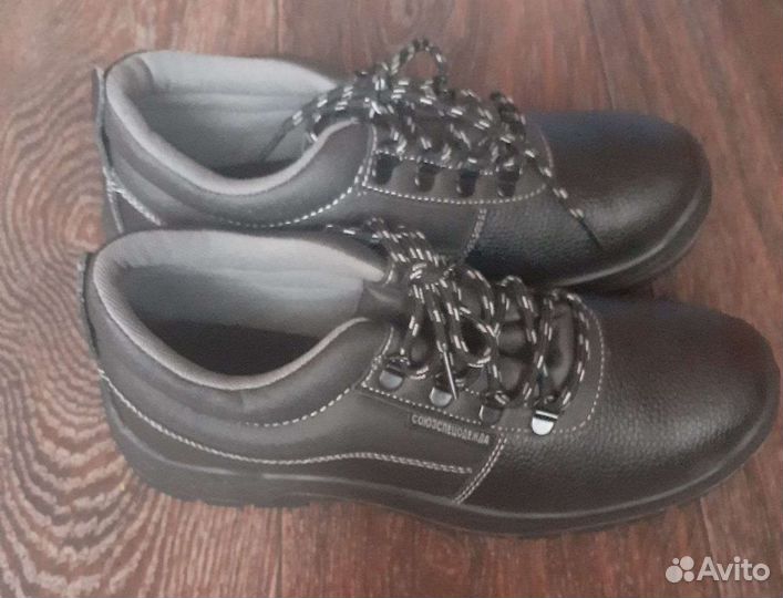 Ботинки новые рабочие