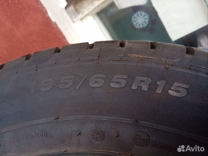 Viatti Strada Asimmetrico 195/65 R15