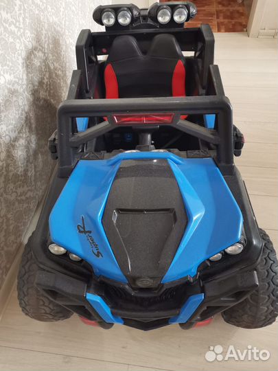 Детский электромобиль
