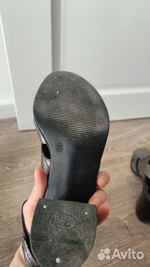 Босоножки женские