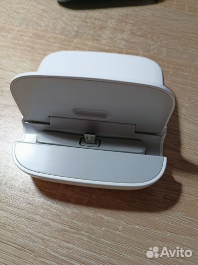 Док-станция Samsung EDD-S20EWE Белый