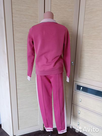 Спортивный костюм kiabi 40р