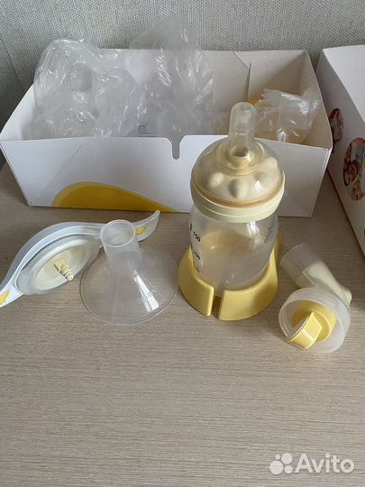 Молокоотсос medela