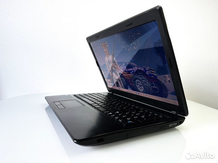 Быстрый ноутбук Asus 4ядра Core i7/8gb/SSD+HDD