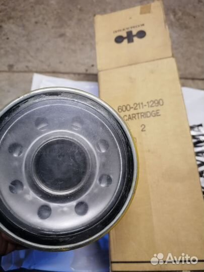 Фильтр масляный Komatsu 600 211 1290