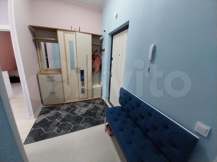 2-к. квартира, 57,8 м², 1/9 эт.