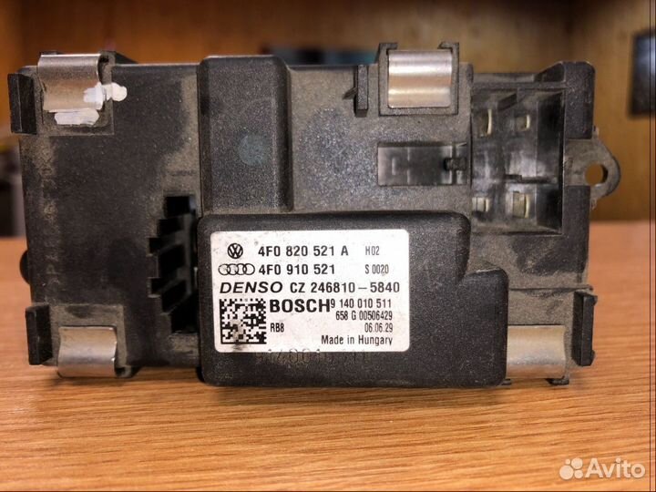 Регулятор вентилятора печки Ауди А6 С6 4F0910521