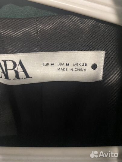 Брючный костюм женский Zara