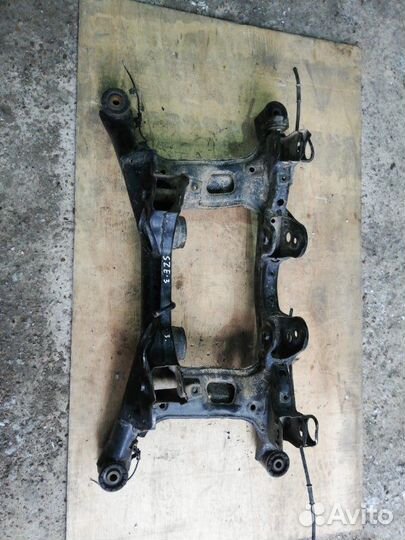 Подрамник задний Suzuki Grand Vitara TD54W 2.0