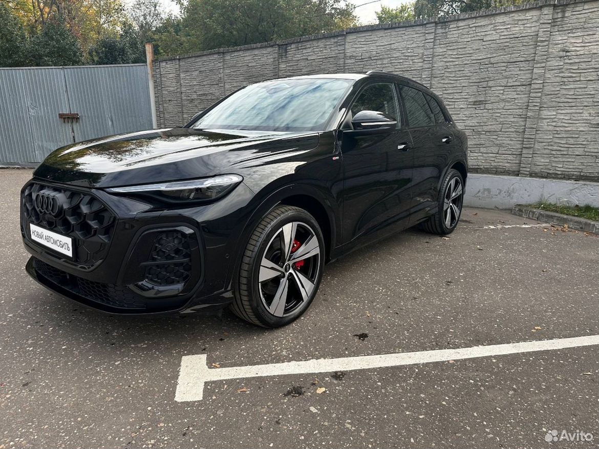 Audi Q5 2.0 AMT, 2026