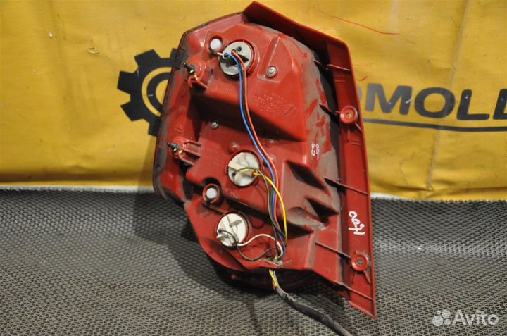 Фонарь задний правый chevrolet aveo T250