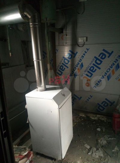 Ангар 450 кв. м, зу 1068 кв.м